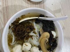 -老滕家过桥米线(金鱼胡同店)