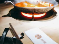 -湊湊火锅·茶憩(杭州湖滨银泰in77店)