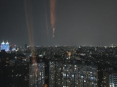 -上海龙之梦万丽酒店