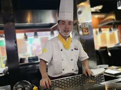 -利昂法式铁板主题餐厅(新奥购物中心店)