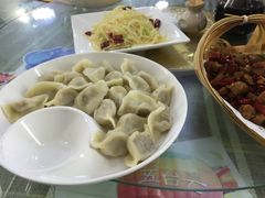 -天天向上素食餐厅(五台山店)