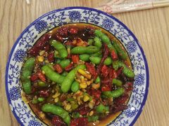 绝味毛豆-江城燕子大排档(江汉路步行街店)