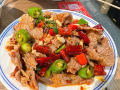 -肖四女乐山跷脚牛肉(世博源店)