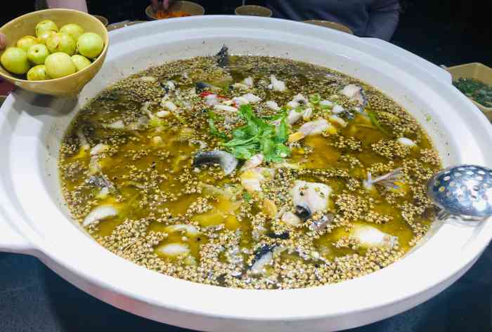 重庆小渔棠砂锅鱼火锅(城固店)-"来到汉中怎么能不吃鱼95记得上次去