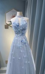 -衣贝姿婚纱礼服馆