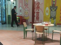 -资和信百货商场