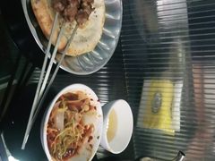 -烤肉小伙烤肉店