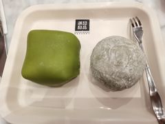 榴莲班戟-满记甜品(湖滨店)