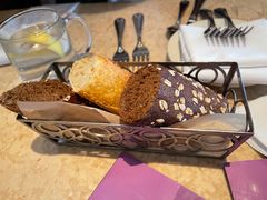 -The Cheesecake Factory(baldwin avenue)