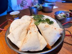 -黑青稞庄园·新式藏餐·牦牛肉汤锅(新都桥店)