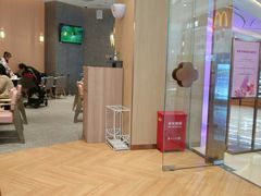 -奈雪的茶(青岛卓悦里INTOWN店)