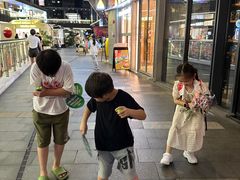 -江燕路万科里