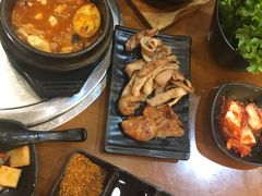 -韩宫宴炭火烤肉(昆山金鹰店)