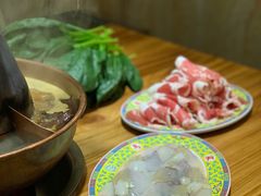 -清真·马家火锅美食城(镇江北路店)