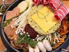 -WOW LUCKY创意韩料(龙阳广场店)