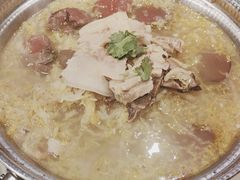 -靠山屯东北农家菜(八龙桥雅苑店)
