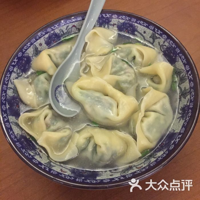 荠菜鲜肉大馄饨