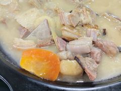 -明本湛江鸡•海鲜小厨(陈家祠店)