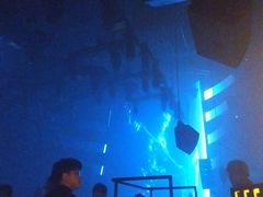 -欧米亚派对酒吧(绵阳店)