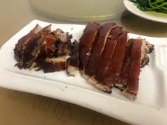姐妹烤乳猪-姐妹四更烤猪店
