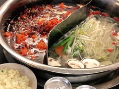 -岗上渣渣老火锅(两路口店)