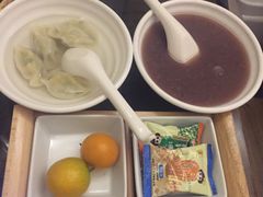 -新盈光·云会所(百丈东路店)