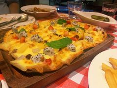 -1886德国汽车餐厅(外滩十六铺码头店)