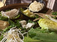 -烂摊摊火锅集市(河北总店)