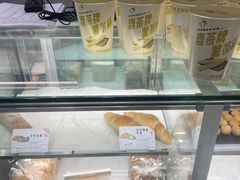 -喜茶(北京华贸购物中心店)
