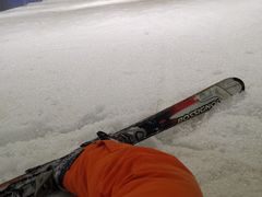 -乔波室内滑雪场