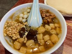 糍粑冰粉-怪噜范·老贵阳街头名小吃(汇金星力城店)