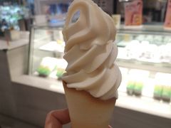 -喜茶(杭州滨江宝龙店)