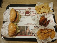 -The Habit Burger Grill 哈比特汉堡(复兴soho店)