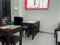 -孔一凡·手工饺子(时尚明苑店)