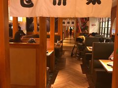 大堂-仓桥家·焗寿司·锅物(光谷步行街店)
