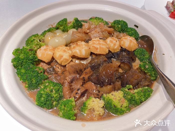 信园鱼头佛跳墙图片