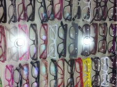 -朱师傅眼镜·蔡司·依视路·尼康(市先进店)