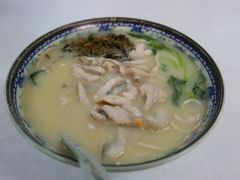 -明呈黄鱼面馆(斜土路店)
