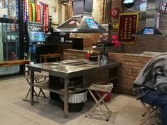 -马路牙子烧烤音乐酒馆(望京店)