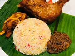 -关夫人餐厅(阳光广场店)