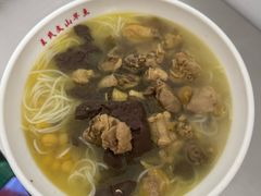 -文山荷鲜居(翠湖店)