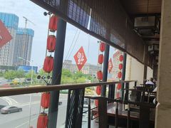 -皇城老妈·大连海鲜火锅(港湾店)