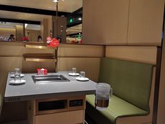 卡座-海底捞火锅(海宁路店)