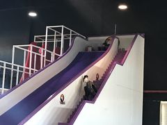 -嘿哟动霸CHUA·新潮玩运动娱乐中心·蹦床滑冰团建乐园