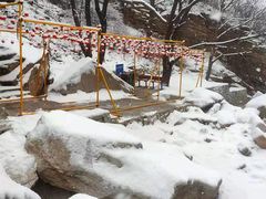 -黑龙潭风景区