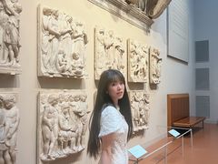 -圣母百花圣殿