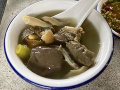 -墨脱石锅椰子鸡•香草鸭•东山羊(大东海店)