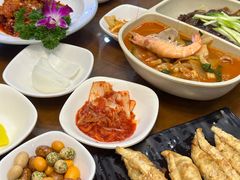 -贵宾庄炸酱面·韩式料理(高区店)