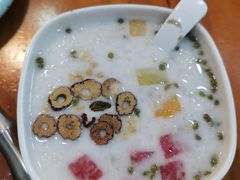 -老何家后安粉·糟粕醋海鲜火锅(三亚湾椰梦长廊店)