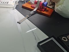 -聚云奢二手奢侈品黄金手表包包回收·中古店(三里屯总店)